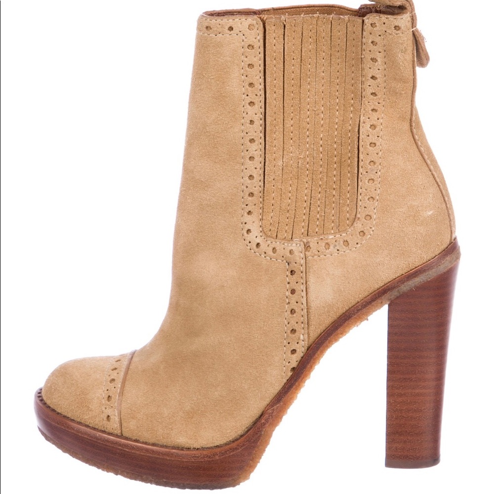 Tory Burch Tan Heel Boots SZ 7